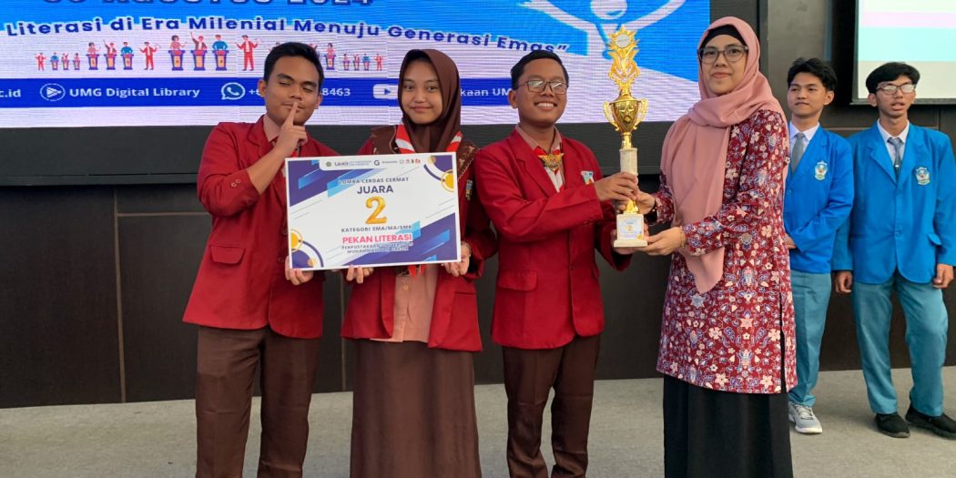 Tim Cerdas Cermat SMA Negeri 1 Gresik Raih Juara di Kejuaraan Cerdas Cermat 30 AGUSTUS 2024