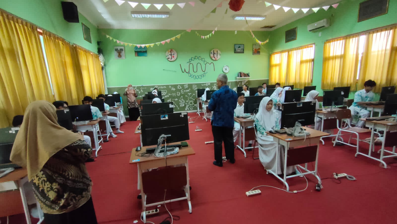 WhatsApp Image 2025-02-13 at 12.21.32 (1)