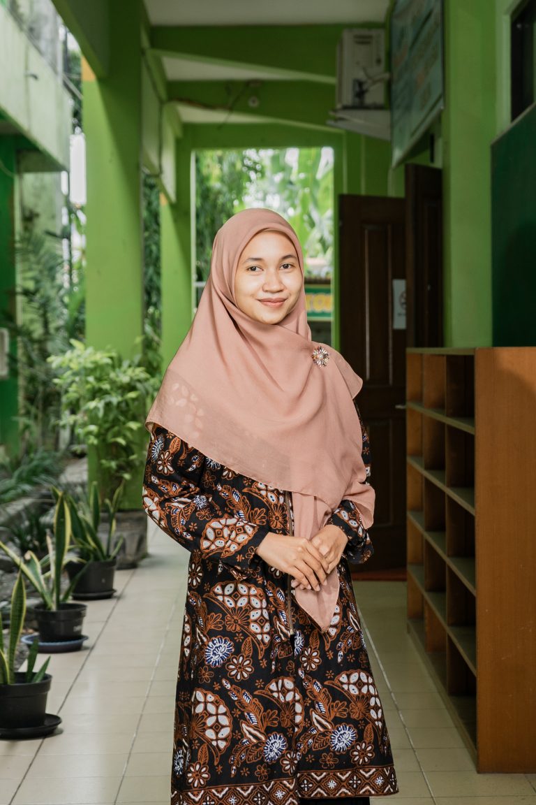 AINUR ROKHMAH, S.Pd. - BHS JEPANG