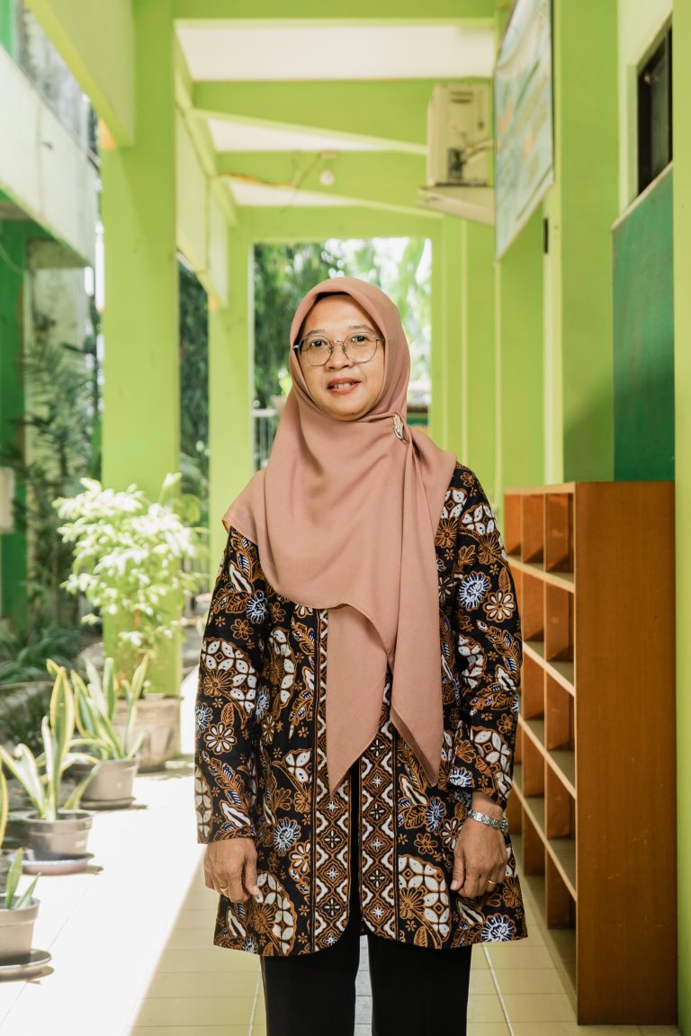 NUR HIDAYAH, S.P. - STAFF