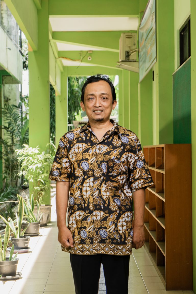 YUDI KURNIAWAN - STAFF